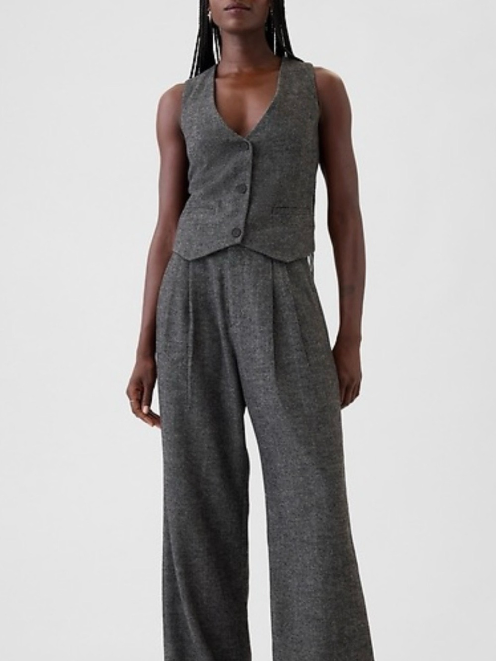 GAP Women's Dark Gray Wide-Leg Pleated Trousers - Picture 1 of 6